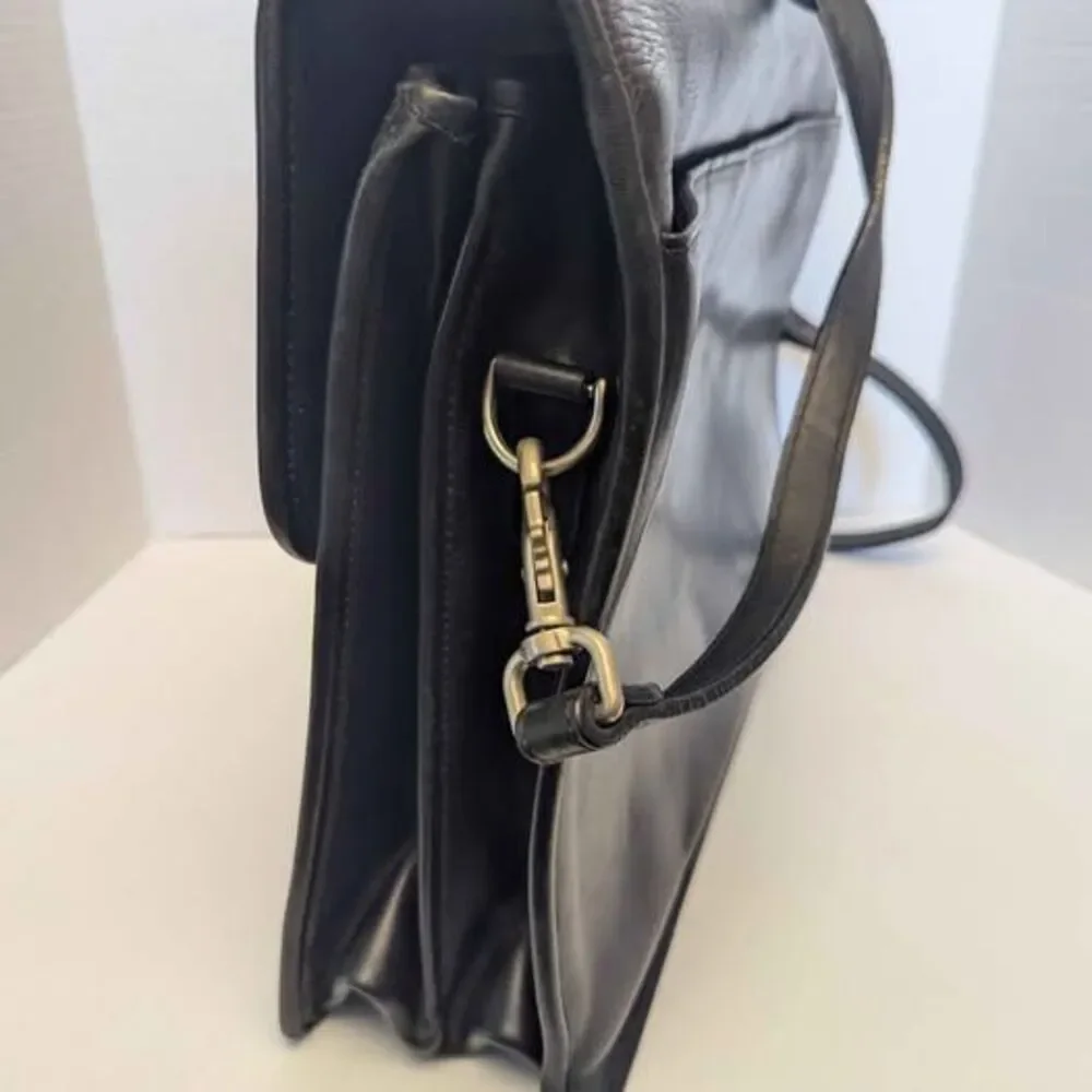 Vintage Amiet Black Leather Crossbody Messenger Briefcase Book Bag 16x12x4
